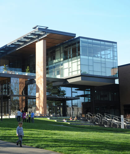 Alyza intervient sur l’ensemble des questions foncières et immobilières au coeur des stratégies d'attractivité et développement territorial comme l'immobilier d'activités